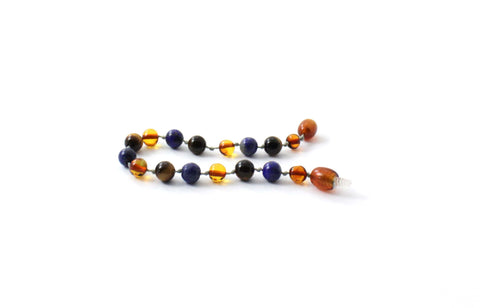 BARNSTEEN ARMBAND COGNAC & TIJGEROOG - LAPIS LAZULI