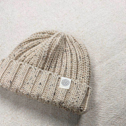 KNITTED BEANIE | MUTS | SPECKLED